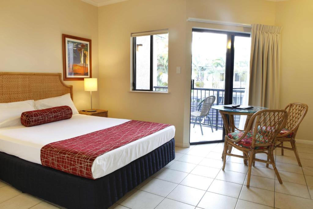 Three-Bedroom Apartment,1000290993:JPEG