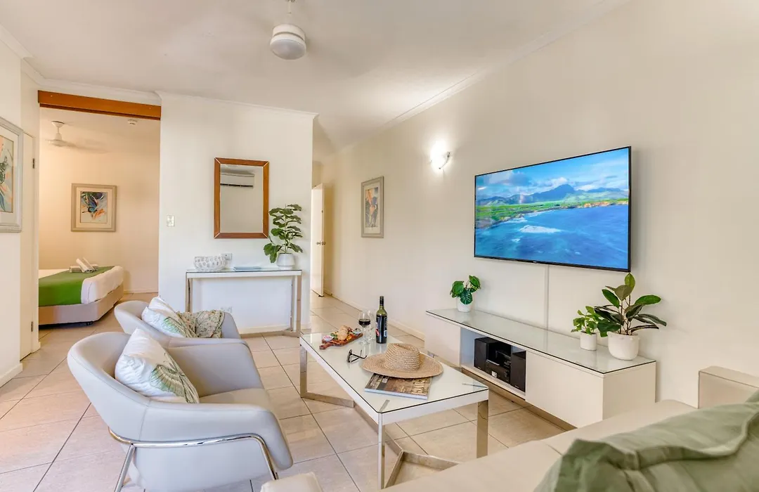 Freestyle Resort Port Douglas-1